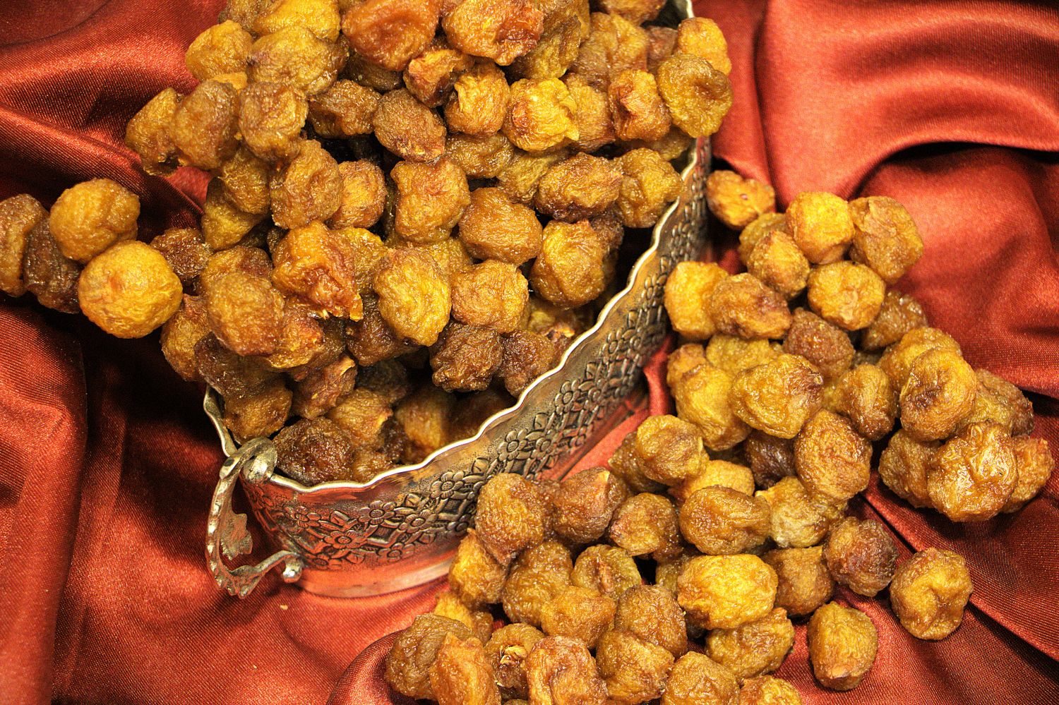 آلو طرقبه